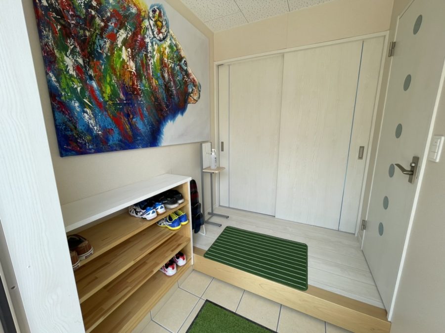 FF28DFC3-C5D2-417E-8442-B68453B3EAF8