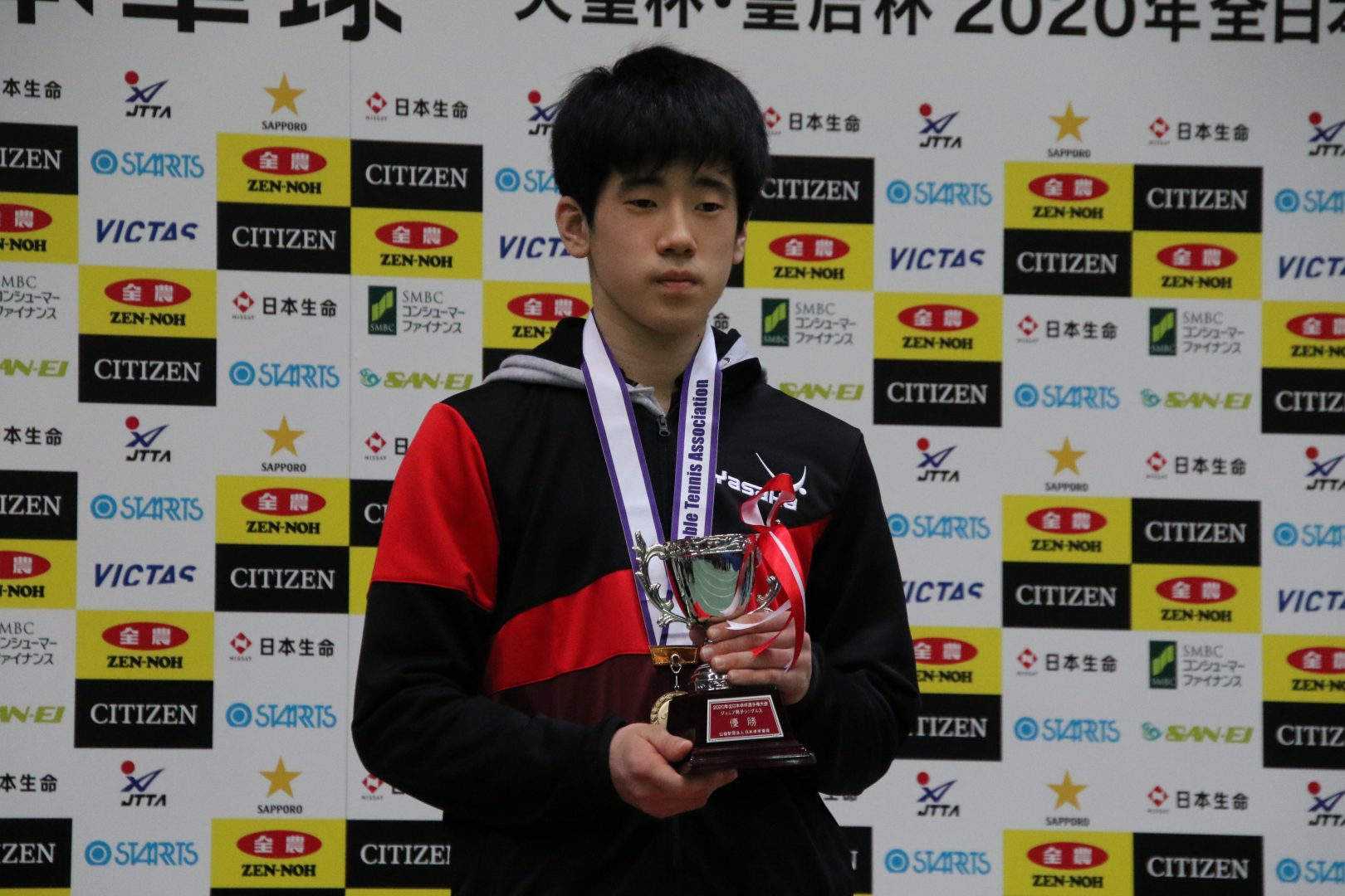 男子・吉山、女子・大藤が令和初のジュニアチャンピオンに輝く＜全日本卓球2020＞