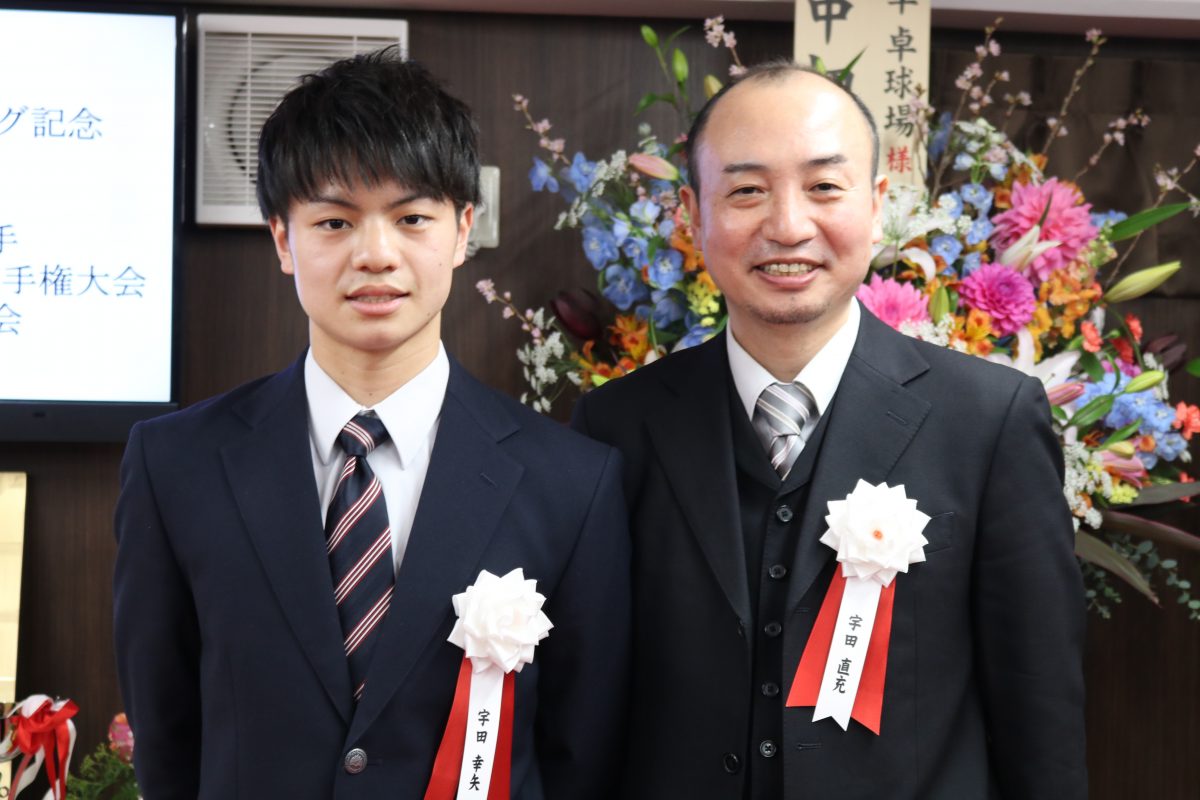 写真：宇田幸矢（左）と父：直充氏/撮影：ラリーズ編集部