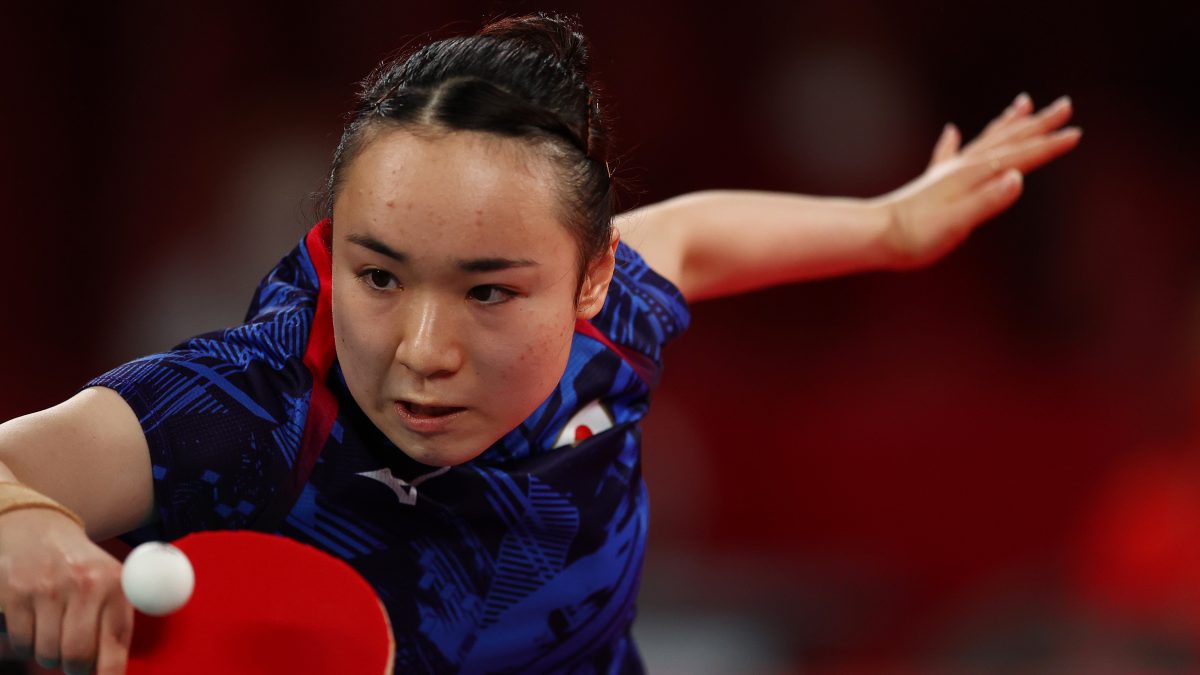 【五輪卓球】伊藤美誠、2000年生まれの“黄金世代対決”で苦杯　日本女子、0勝2敗と追い込まれる