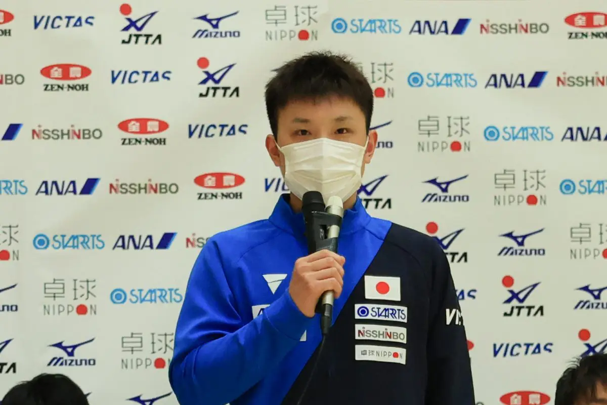 ✨ 本物✨ VICTAS 全日本卓球ユニフォーム 早い者勝ち セットアップ 