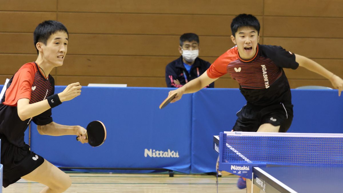 東山・岡崎/若月ペア、関東王者との激戦制す　男子ダブルス2回戦②＜卓球・インターハイ＞