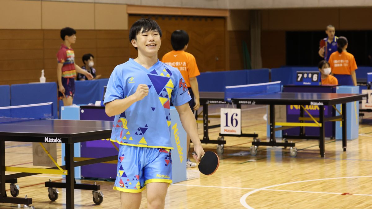 開志国際・関友喜、ストレート勝利で初のランク入り　男子シングルス4回戦➁＜卓球・インターハイ＞