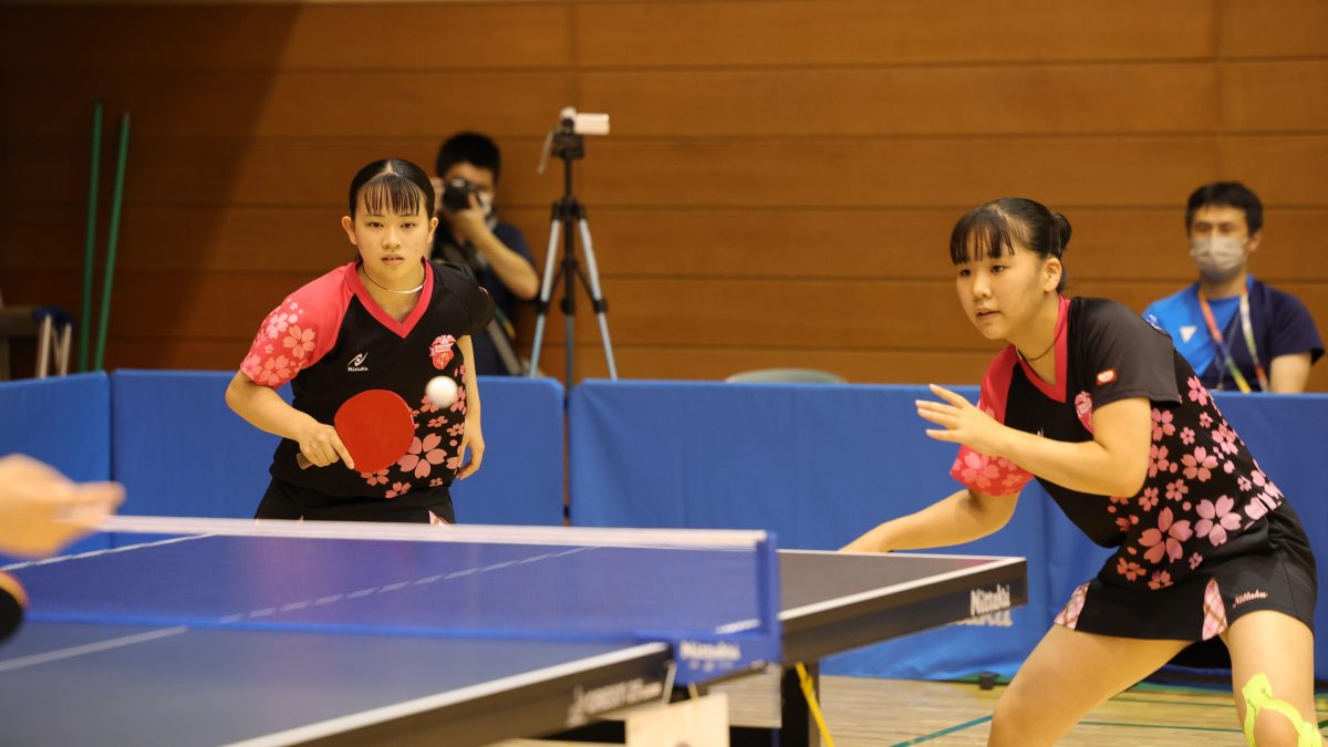 昨年5位の桜丘・小林/野村ペア、快勝でベスト16進出　女子ダブルス3回戦➂＜卓球・インターハイ＞