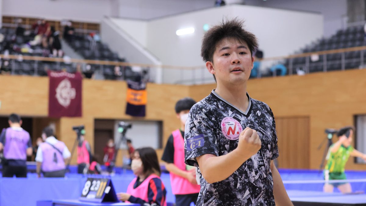 日本大・加山が16強　関大・津村は関西勢唯一のランク入り　男子シングルス4回戦＜卓球・全日学2022＞