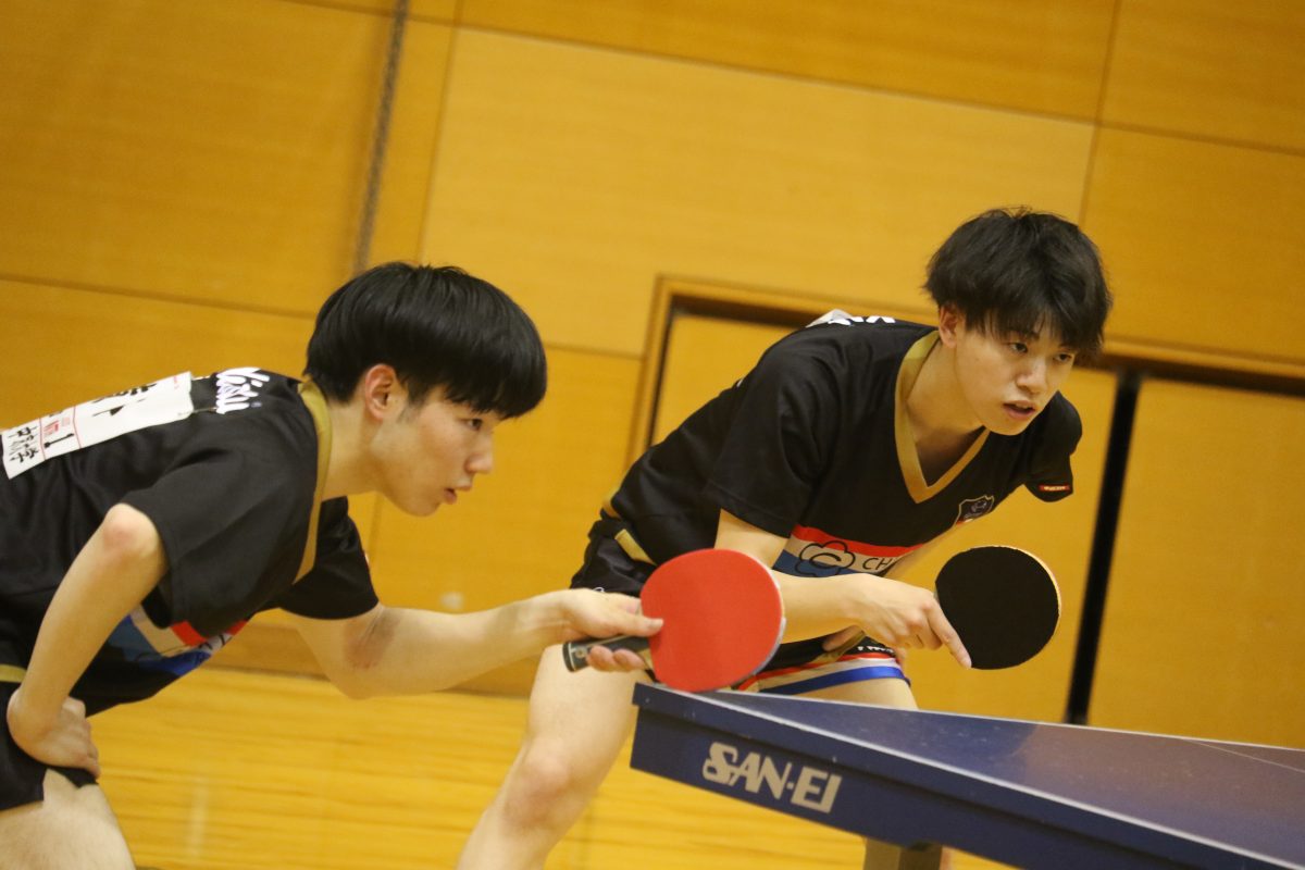 写真：横谷星/望月響（中京大）/提供：東海学生卓球連盟