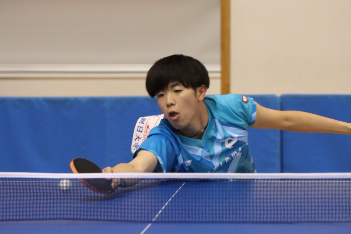 写真：湯田康太郎（朝日大）/提供：東海学生卓球連盟