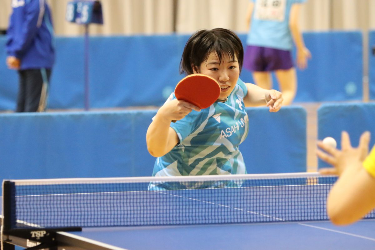 写真：江上明里（朝日大）/提供：東海学生卓球連盟