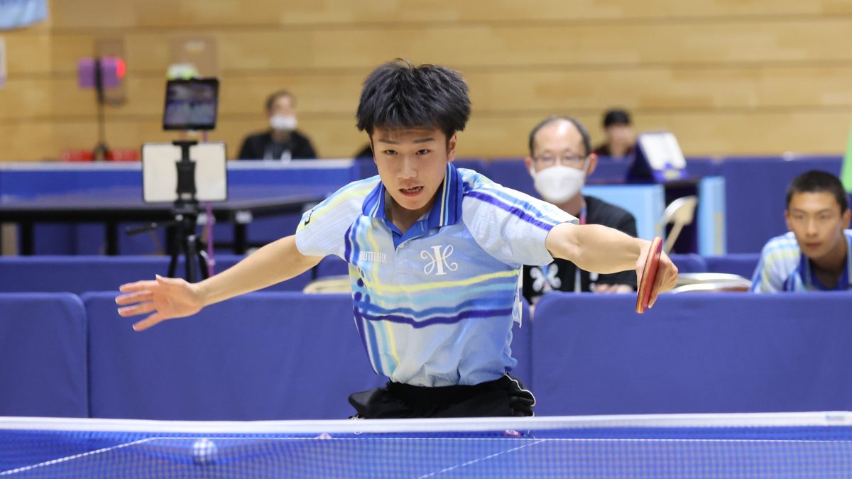 出雲北陵、全国選抜3位の明徳義塾下して2年連続の4強入り　男子学校対抗準々決勝①＜卓球・インターハイ＞