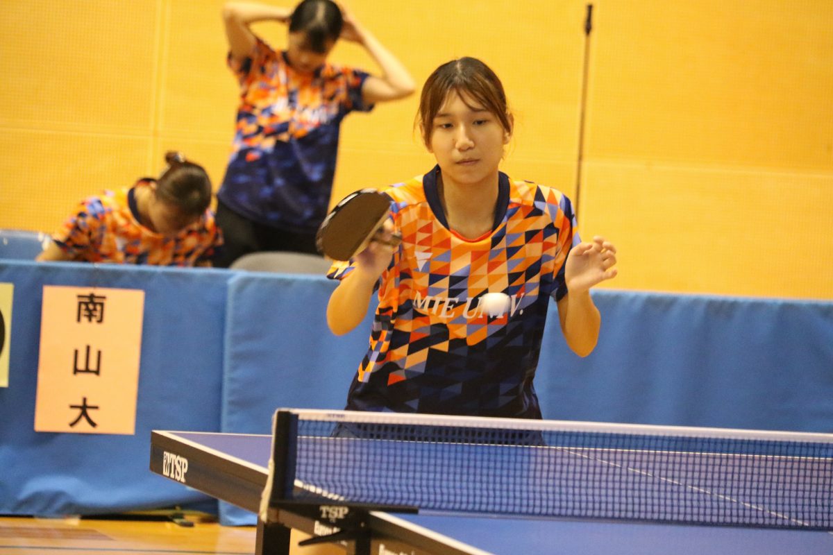 写真：柴山夏穂（三重大学）/提供：東海学生卓球連盟