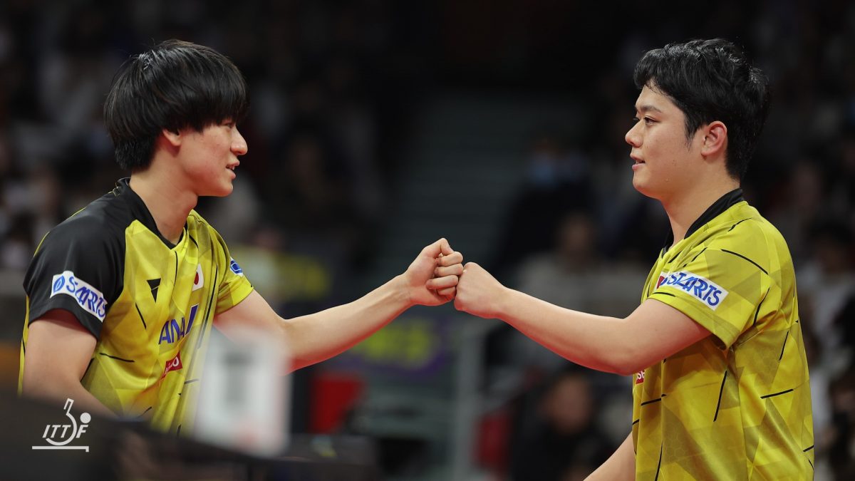 今大会初出場の曽根翔、戸上隼輔とのペアで勝利を決める　日本代表は無敗をキープ＜卓球・ITTF混合チームワールドカップ2023＞
