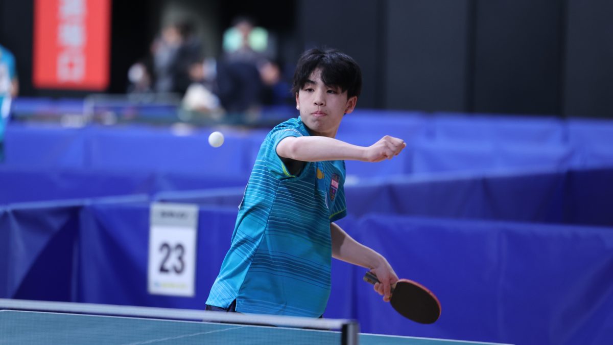 野田学園中・岩井田駿斗、スーパーシードの実業団選手に勝利で5回戦進出＜全日本卓球2024男子シングルス4回戦＞