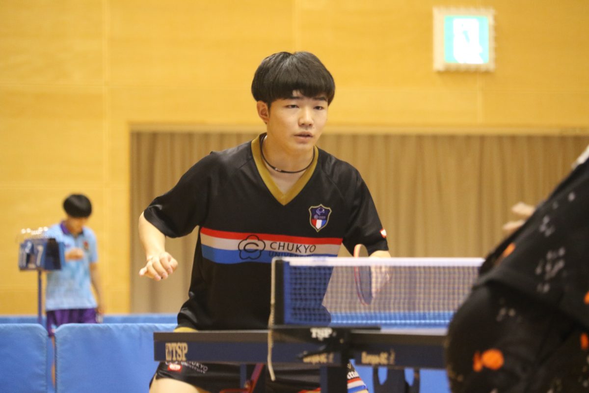 写真：横谷星（中京大）/提供：東海学生卓球連盟