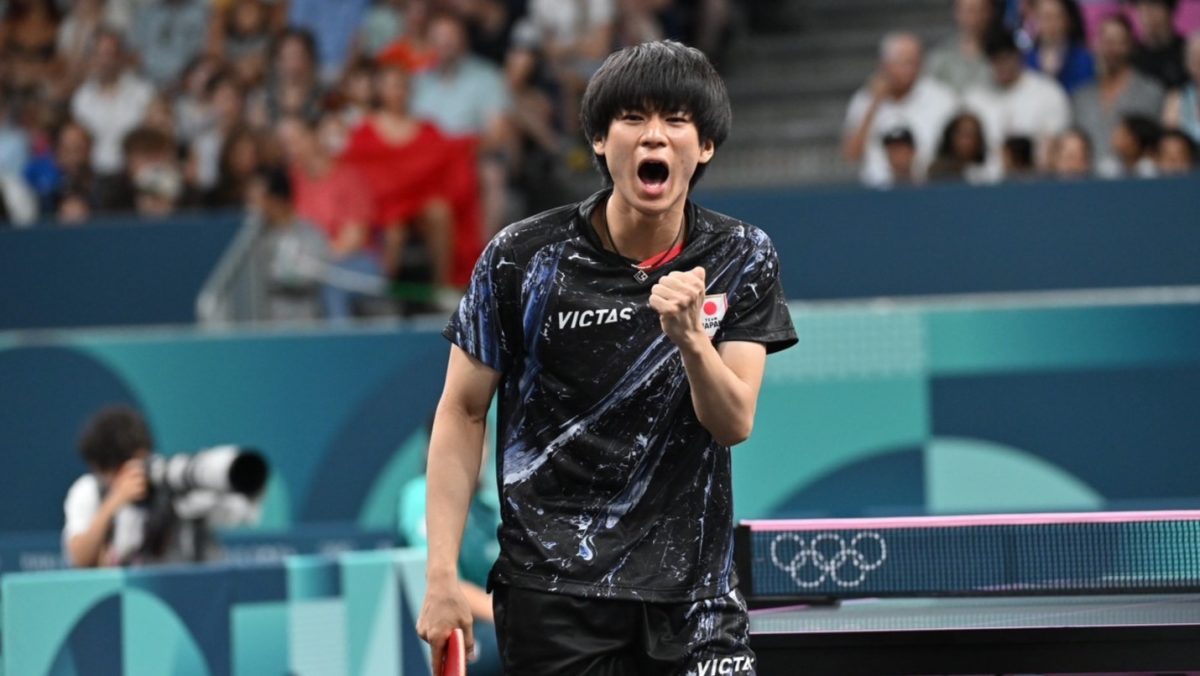 戸上隼輔、スロベニア代表選手撃破でベスト16入り＜パリ五輪卓球競技＞