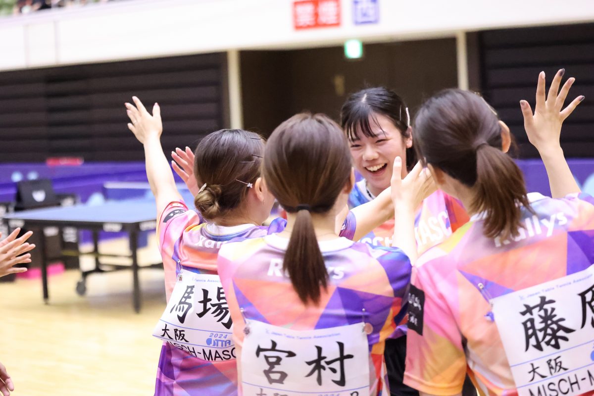 写真：設立1年目で嬉しいクラブ選手権優勝/撮影：ラリーズ編集部