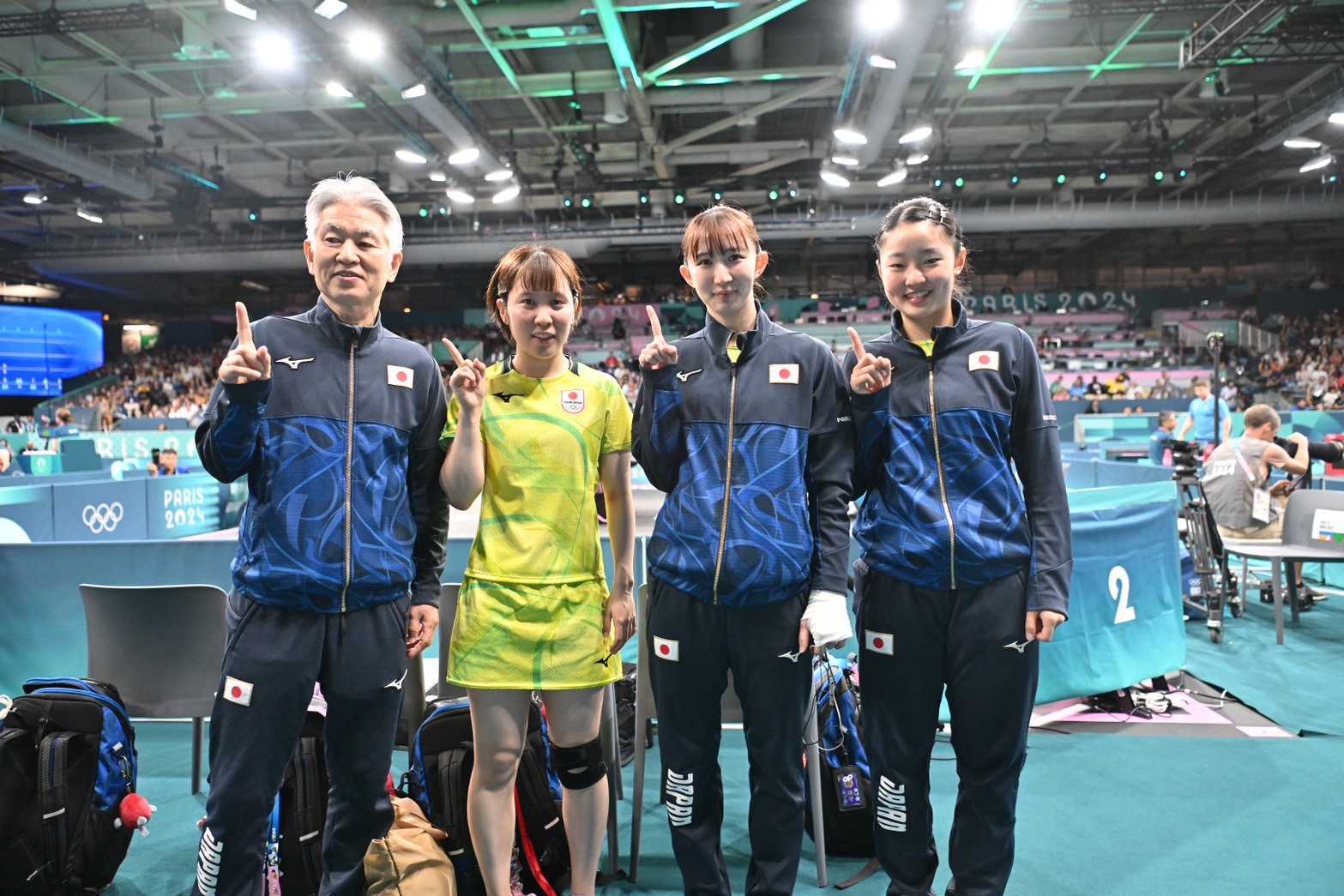 写真：パリ五輪女子日本代表/提供：ITTF/ONDA