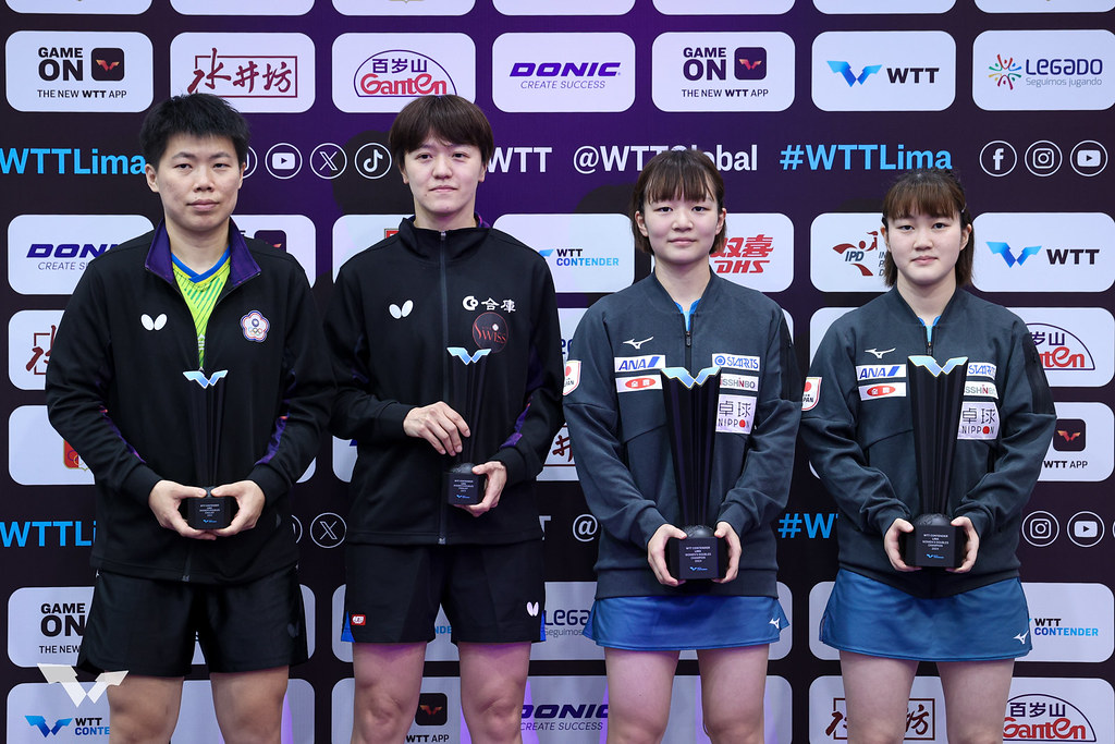 写真：女子ダブルス表彰式/提供：WTT