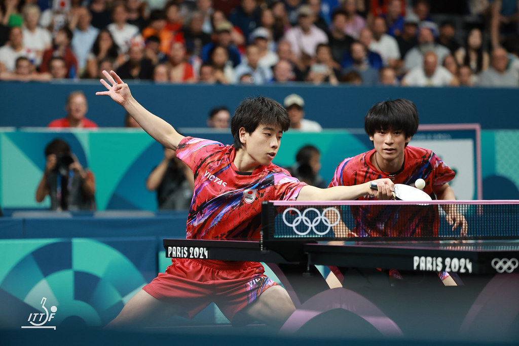 写真：戸上隼輔（井村屋グループ）/篠塚大登（愛知工業大）/提供：ITTFWorld