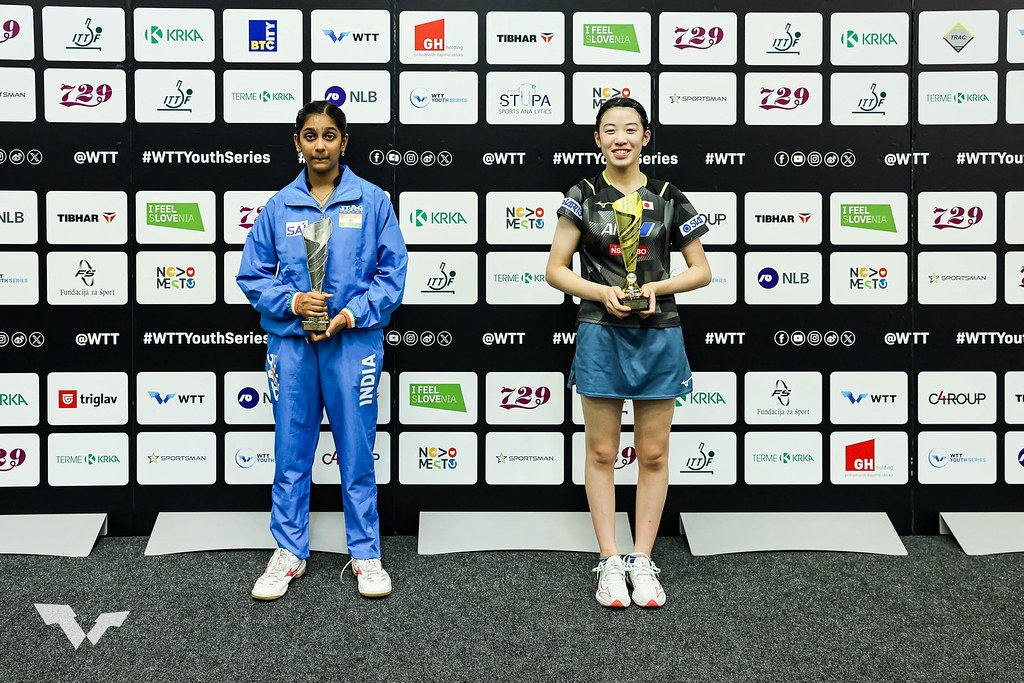 写真：U17女子シングルス表彰式/提供：WTT