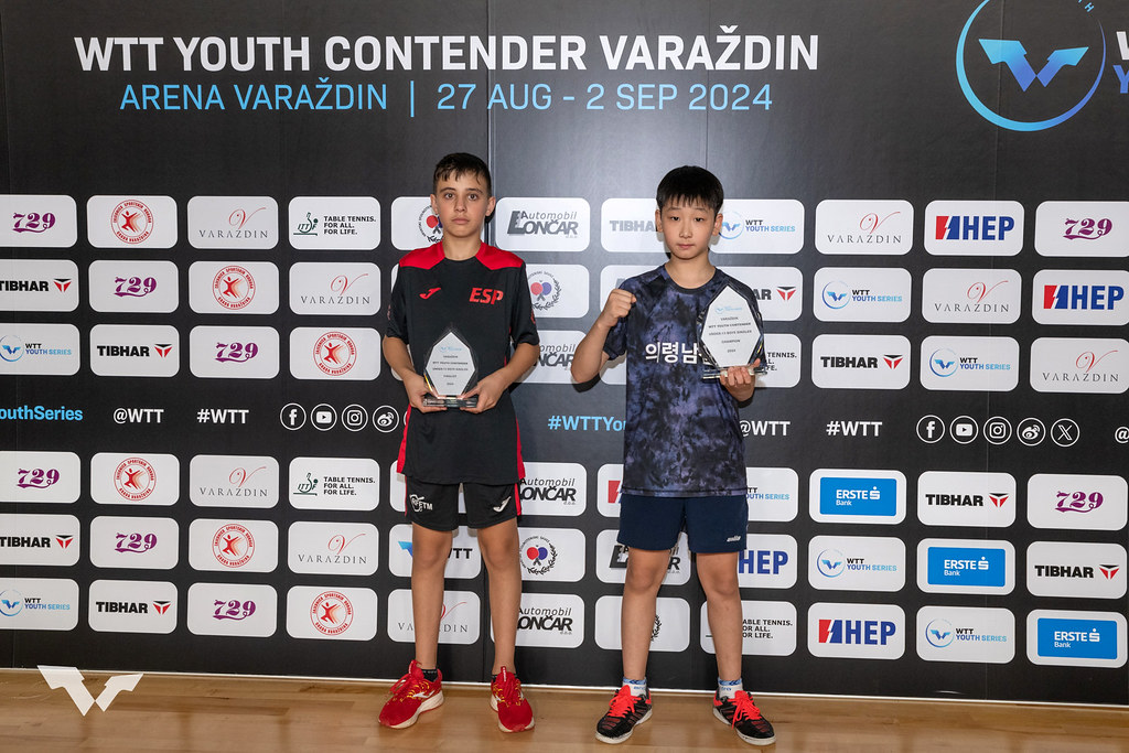 写真：U13男子シングルス表彰式/提供：WTT