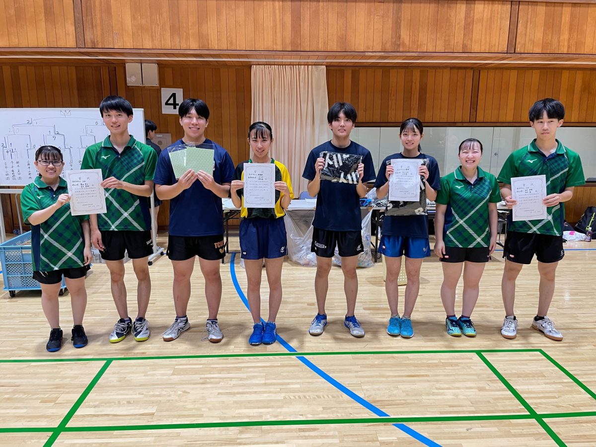 写真：左から、青木望紗/養田草太（茨城大）中澤縁/三苫圭佑（高経大）小林響/古谷元規（茨城大）西村萌/品田那智（埼玉大）/撮影：ラリーズ編集部