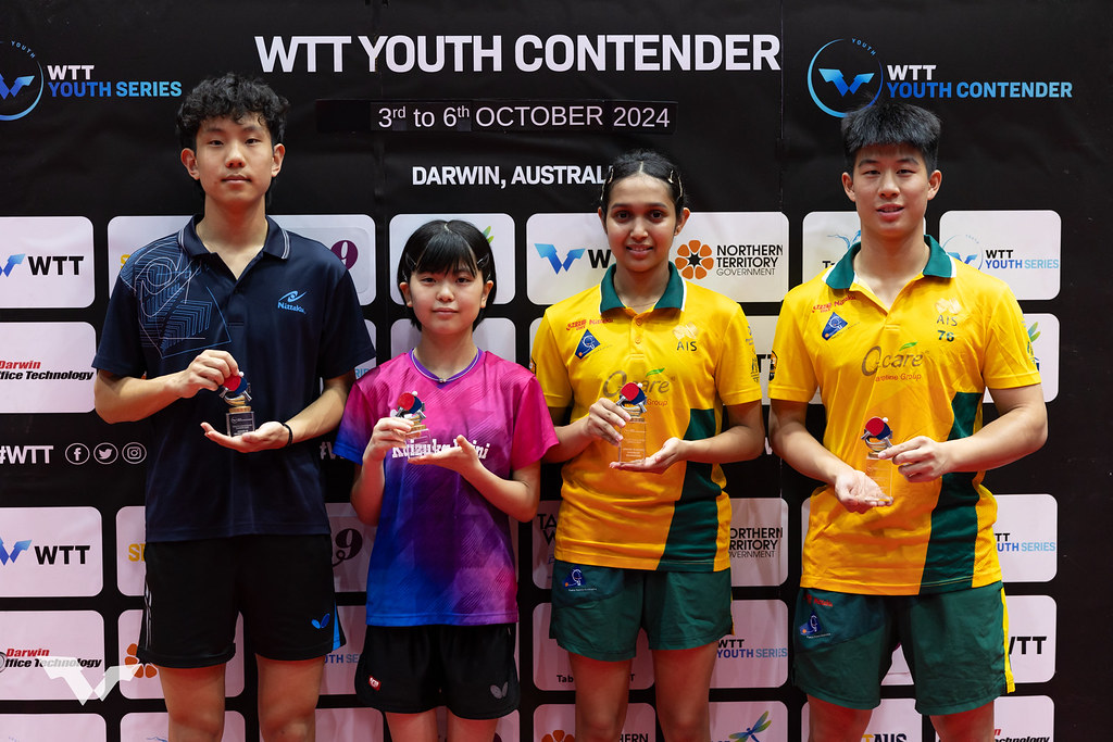 写真：U19混合ダブルス表彰式/提供：WTT