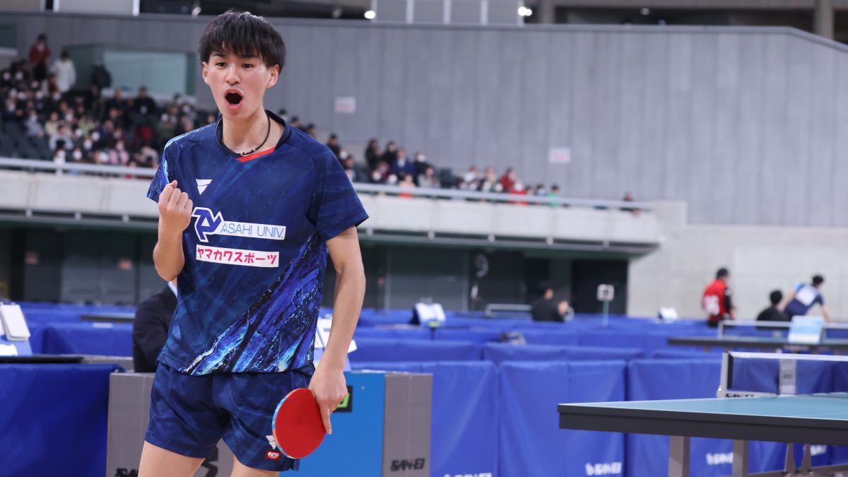 朝日大・岡野俊介「卓球を好きでやり続けることが大事」愛工大名電時代の同級生対決制し8強入り＜全日本卓球2025＞