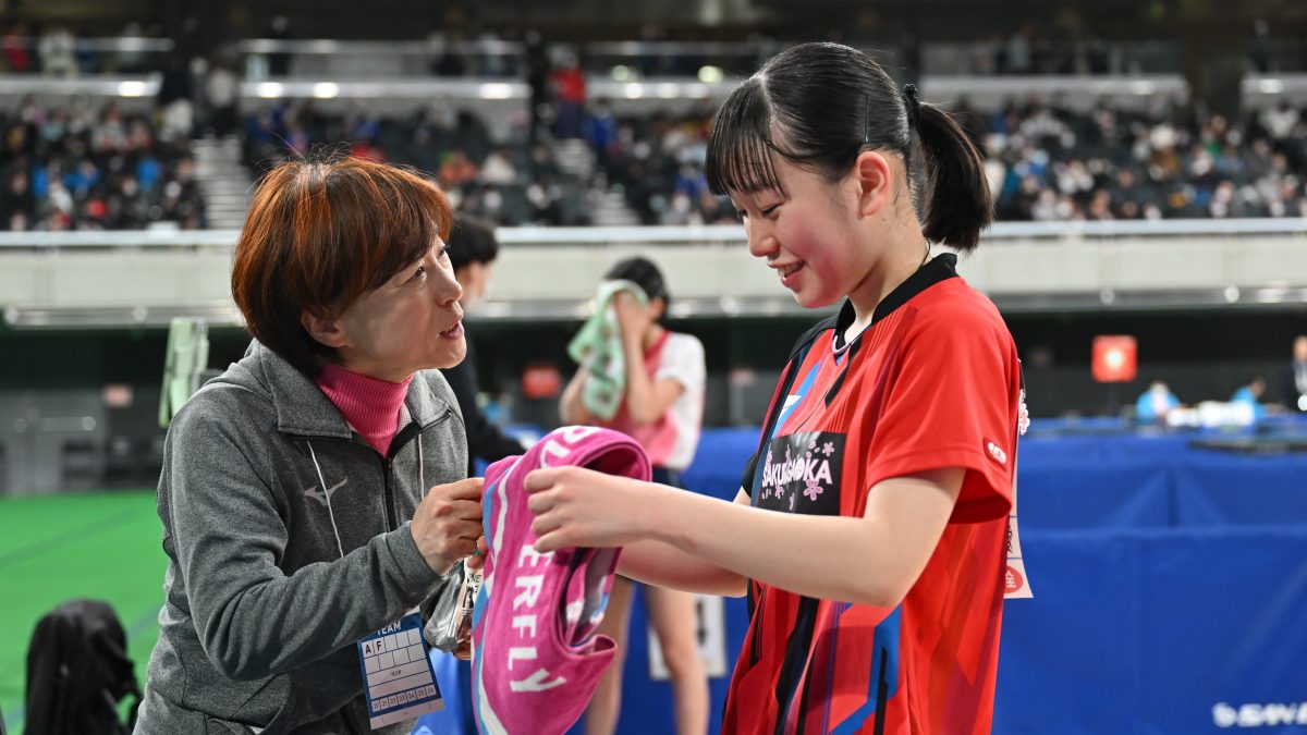 桜丘高・山室早矢「智子先生に恩返しができた」恩師と臨んだ最後の全日本ジュニアで3位入賞＜全日本卓球2025＞