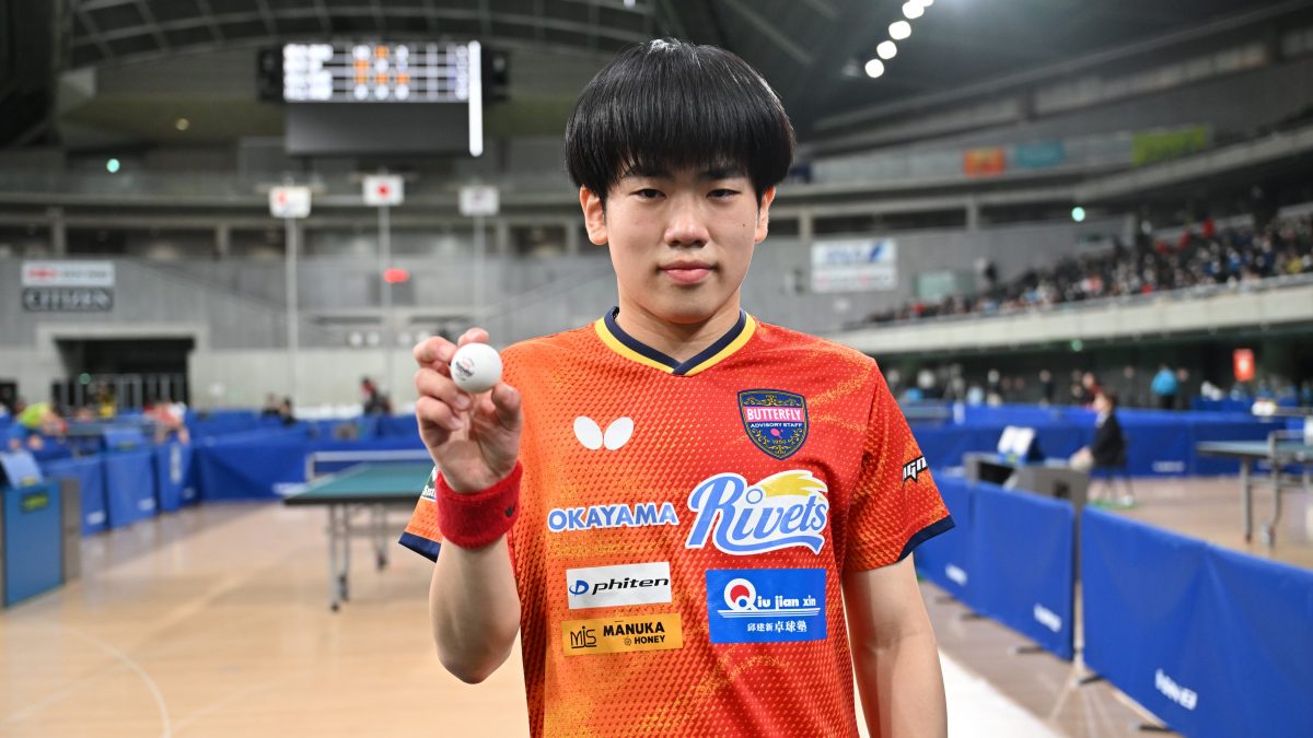 吉山和希が悲願の初V　兄・僚一に続き優勝達成＜全日本卓球2025・ジュニア男子単決勝＞