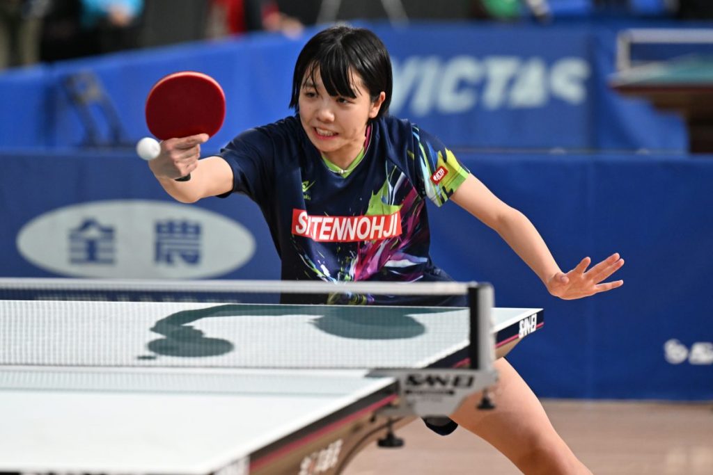 青木咲智（四天王寺高）