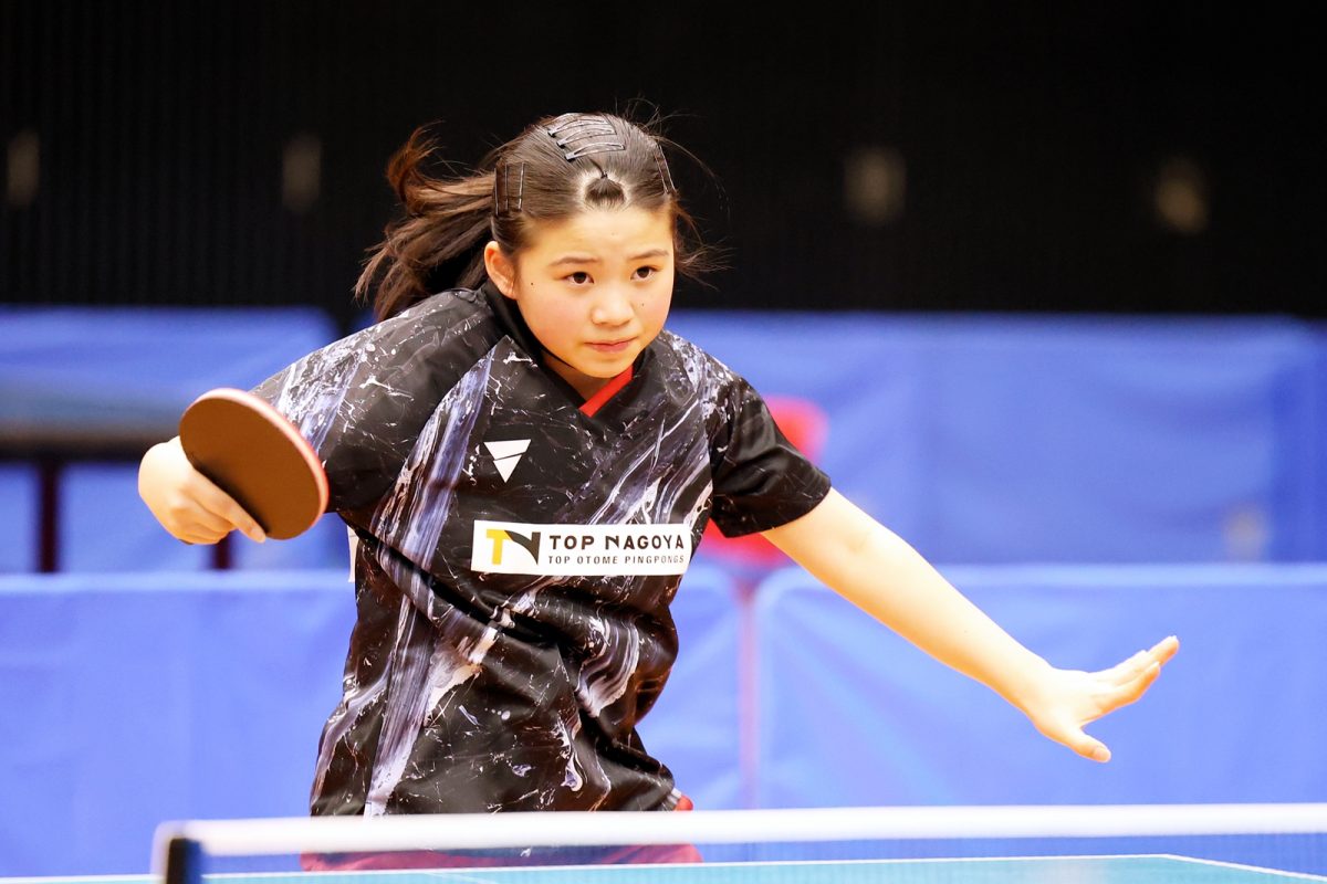 写真：姚梓彤(トップ名古屋）/提供：NPO法人大阪卓球協会／馬渡卓也・能津桂