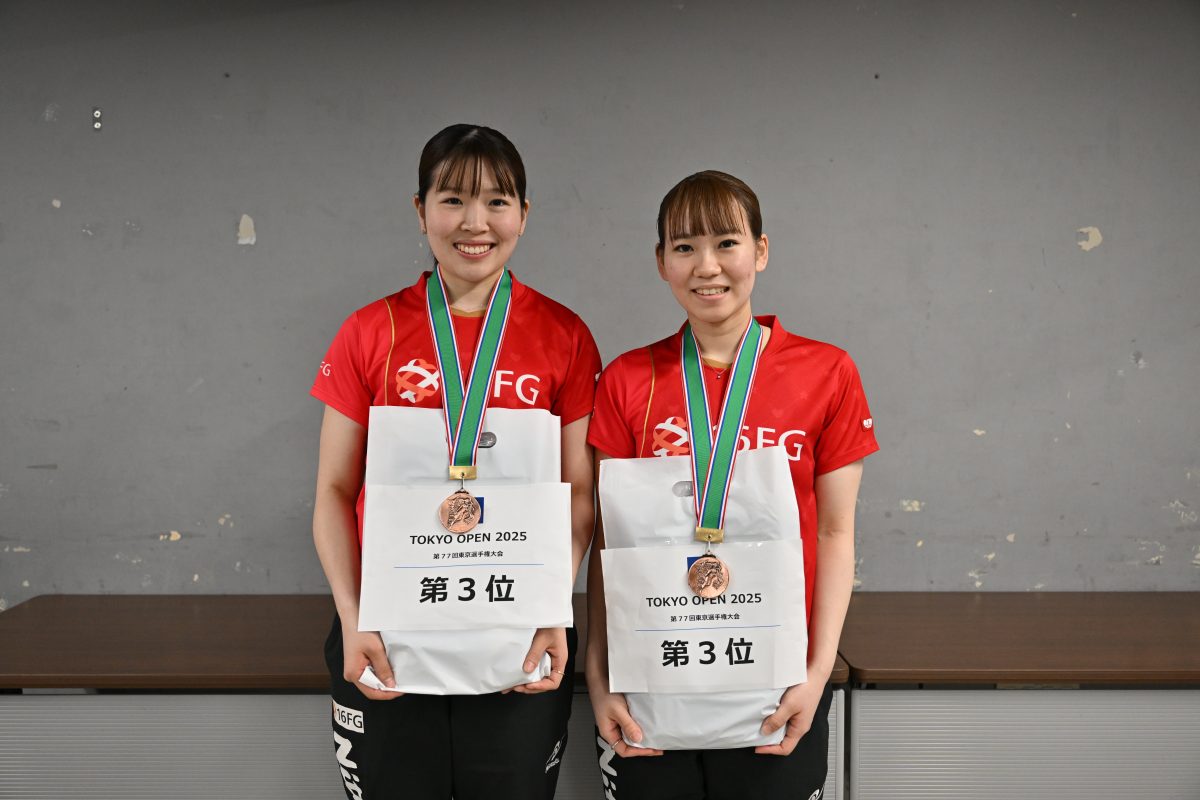 写真：加藤亜実/小島叶愛（十六フィナンシャルグループ）ペア/撮影：ラリーズ編集部