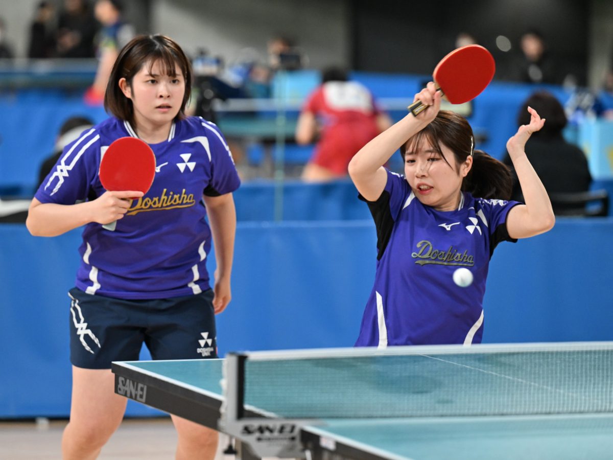 写真：本井明梨/𠮷井亜紀（同志社大）ペア/撮影：ラリーズ編集部