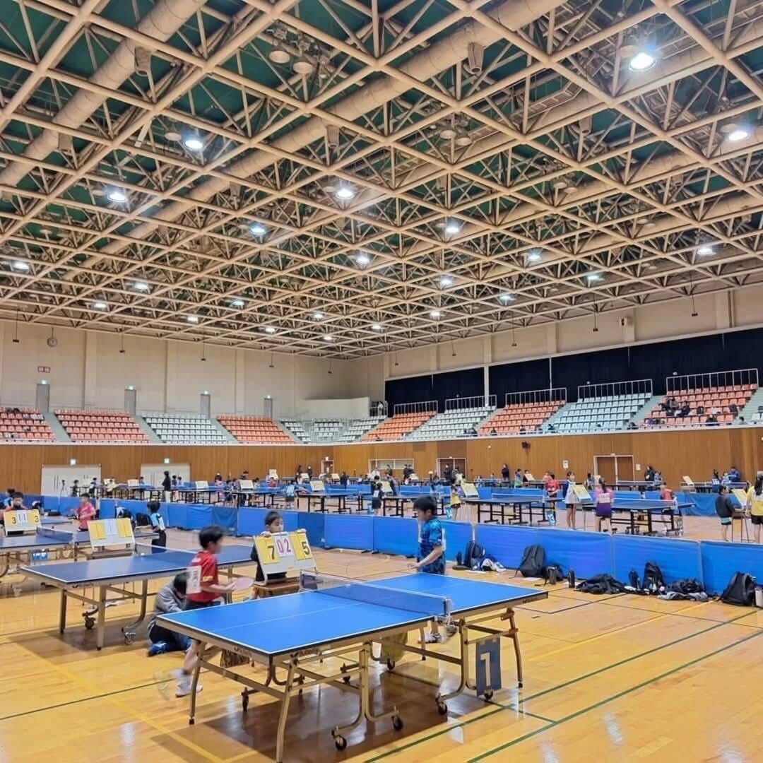 写真：前回大会の様子/提供：四国卓球スクール実行委員会