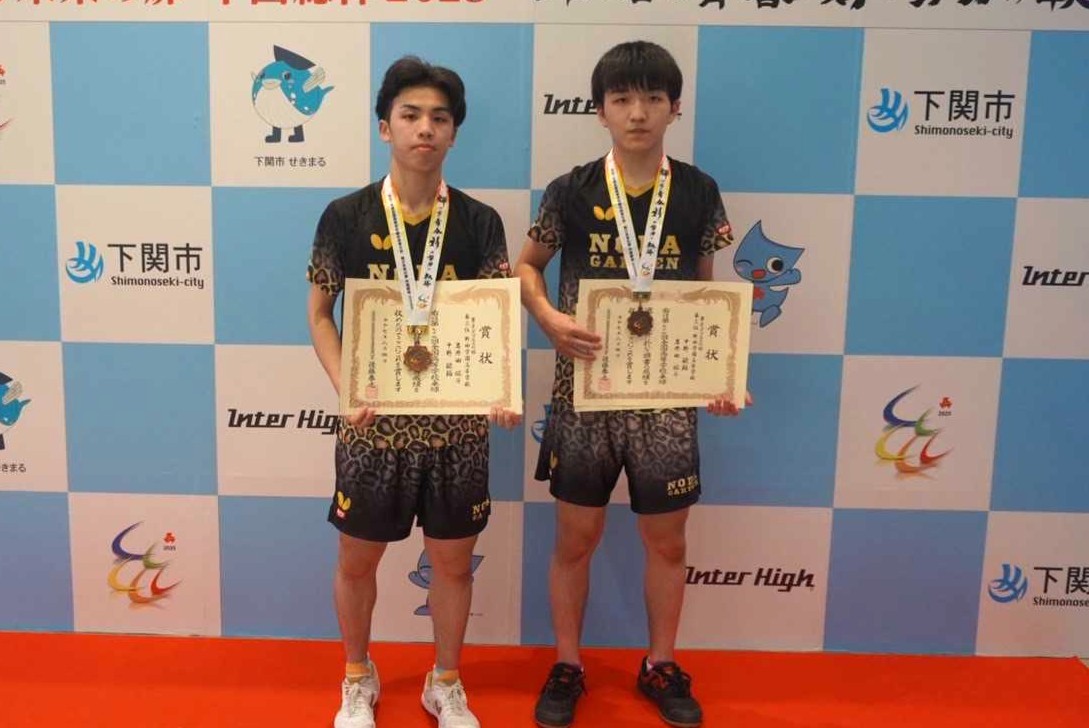 写真：岩井田駿斗/中野琥珀（野田学園）/提供：高体連卓球専門部