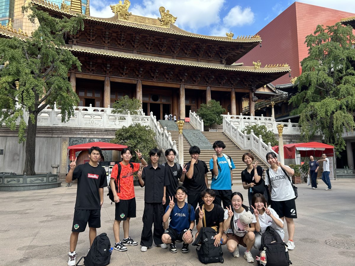 写真：空き時間には観光も/提供：札幌大学