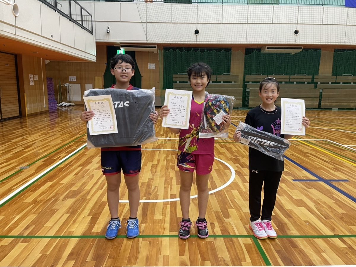 写真:ホープス女子の部入賞者/撮影:ラリーズ編集部