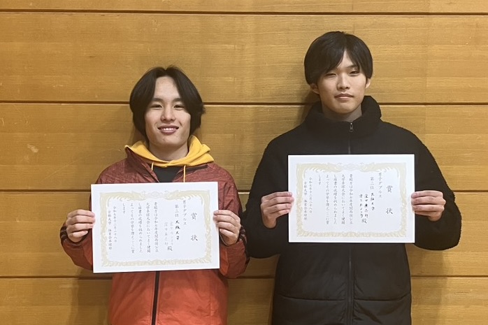 写真：窪田廉志郎/宮下カンコヲ（大阪大学）/提供：関西国公立大学卓球大会運営（主幹校・京都大学）