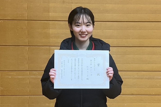 写真：松本えりあ（神戸大学）/提供：関西国公立大学卓球大会運営（主幹校・京都大学）
