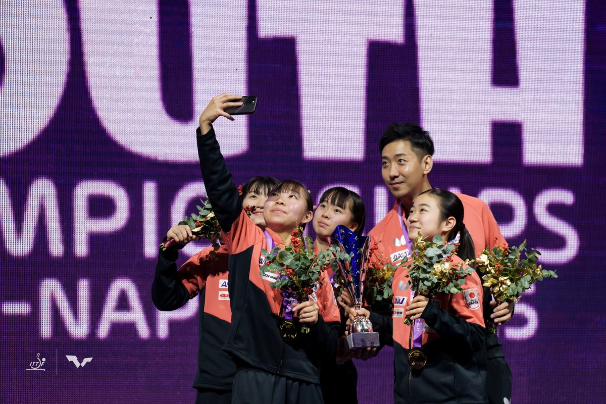 写真：U15女子日本代表/提供：ITTF