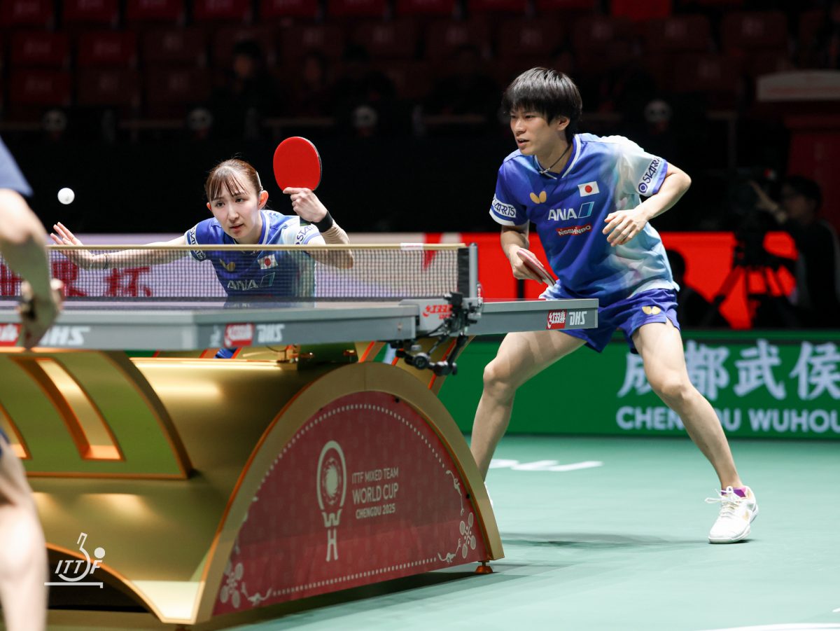 写真：戸上隼輔（井村屋グループ）/早田ひな（日本生命）/提供：ITTFWorld