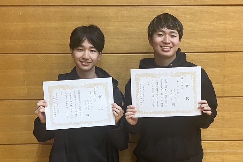 写真：髙水間勇/菅浪陸（京都大学）/提供：関西国公立大学卓球大会運営（主幹校・京都大学）