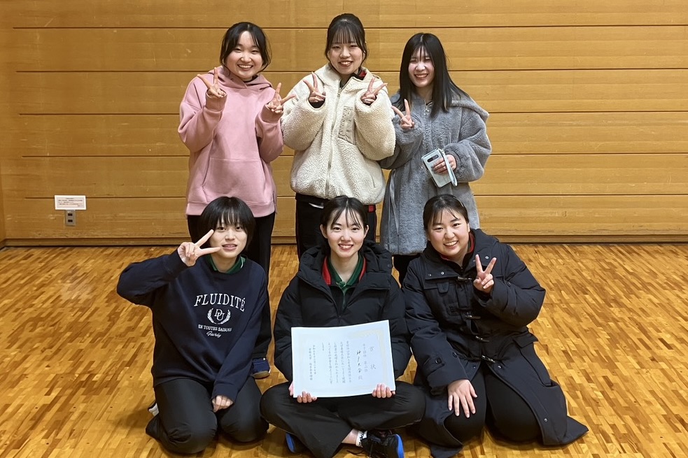 写真：神戸大学/提供：関西国公立大学卓球大会運営（主幹校・京都大学）