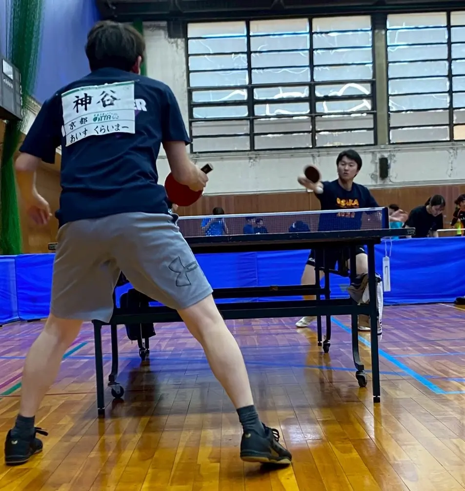 世代を超えて関西で卓球の輪を広げる 関西卓球サークルの現役とOB・OG
