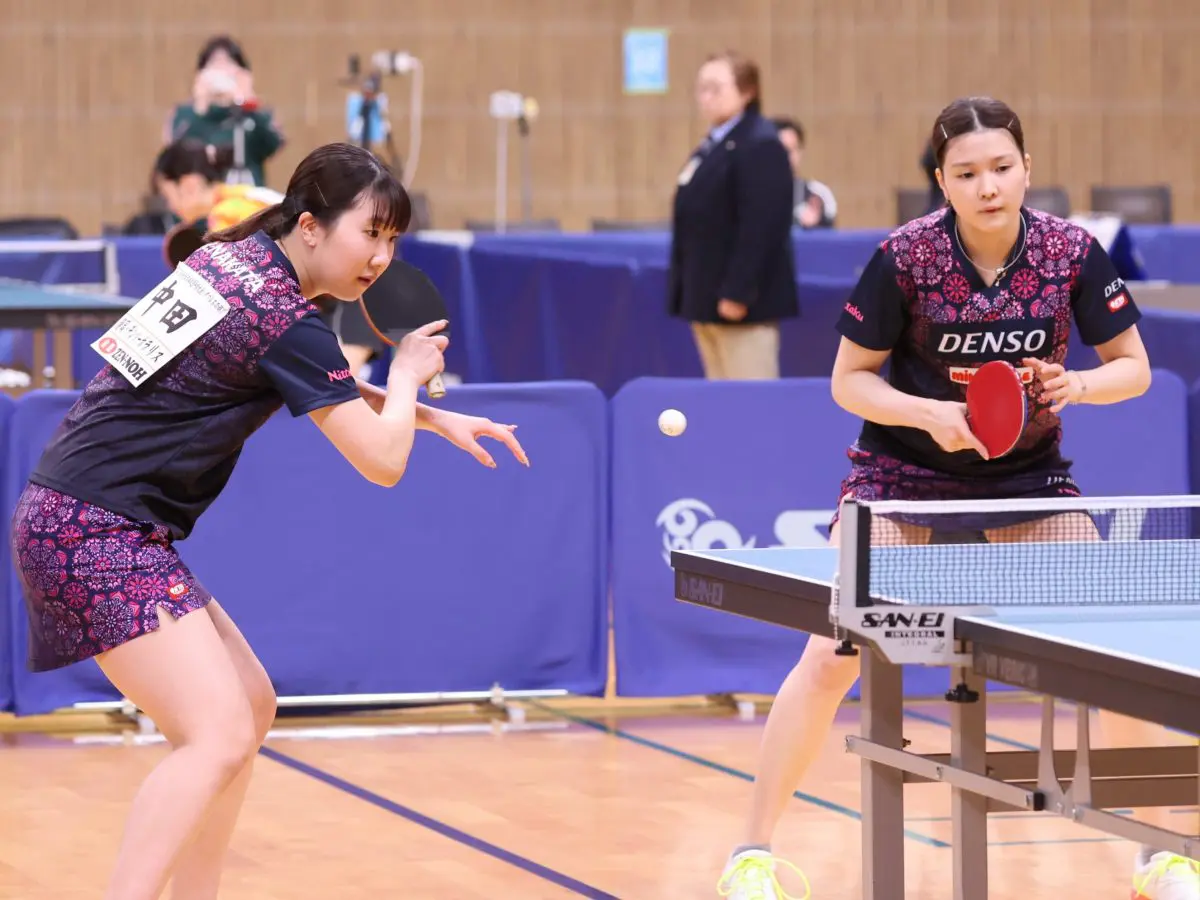 上田真実/阿部里歩ペア、橋本帆乃香/中田玲奈ペアらが初戦突破＜全日本