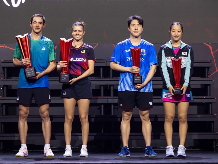 写真：混合ダブルス表彰式/提供：WTT