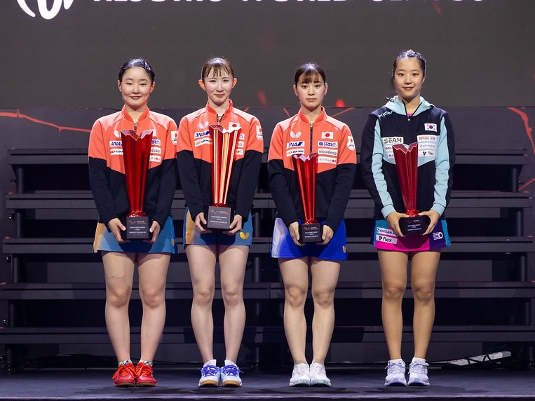 写真：女子ダブルス表彰式/提供：WTT