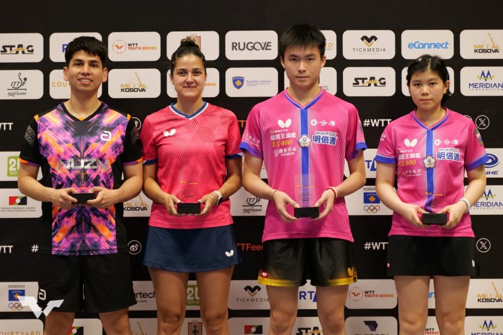 写真:混合ダブルス表彰式/提供:WTT