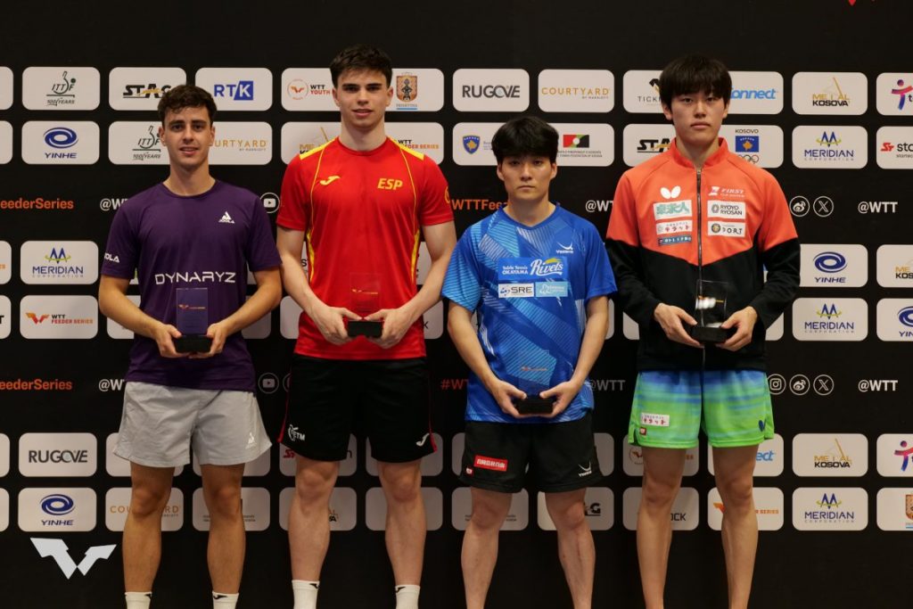 写真:男子ダブルス表彰式/提供:WTT